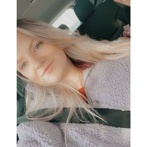 Meet your Posher, Savannah